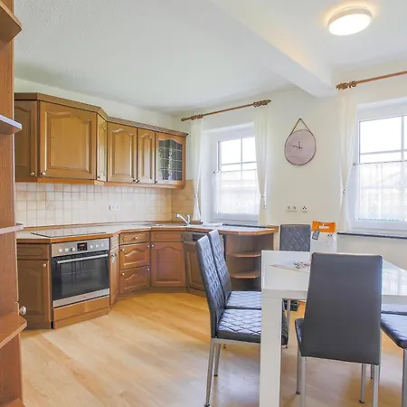 Holiday home Landhus - Urlaub Auf Dem Land - 4 Schlafzimmer Alt Schwerin