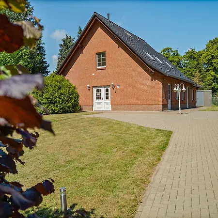 Landhus - Urlaub Auf Dem Land - 4 Schlafzimmer *