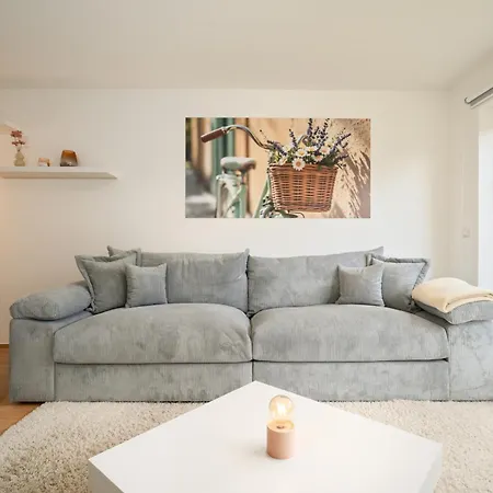 Landhus - Urlaub Auf Dem Land - 4 Schlafzimmer Casa de Férias Alt Schwerin