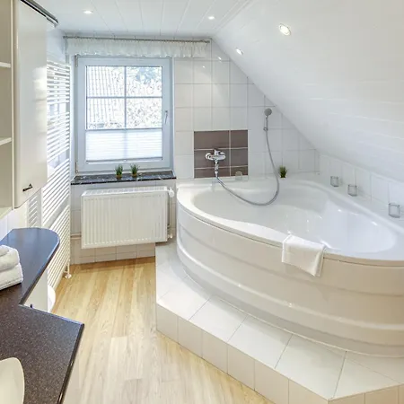 Landhus - Urlaub Auf Dem Land - 4 Schlafzimmer Casa de Férias *